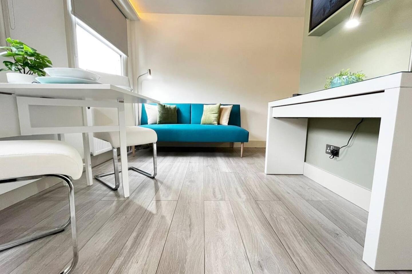 Apt 11 Seaside Serenity Chic Studio Steps To Beach Hove Extérieur photo