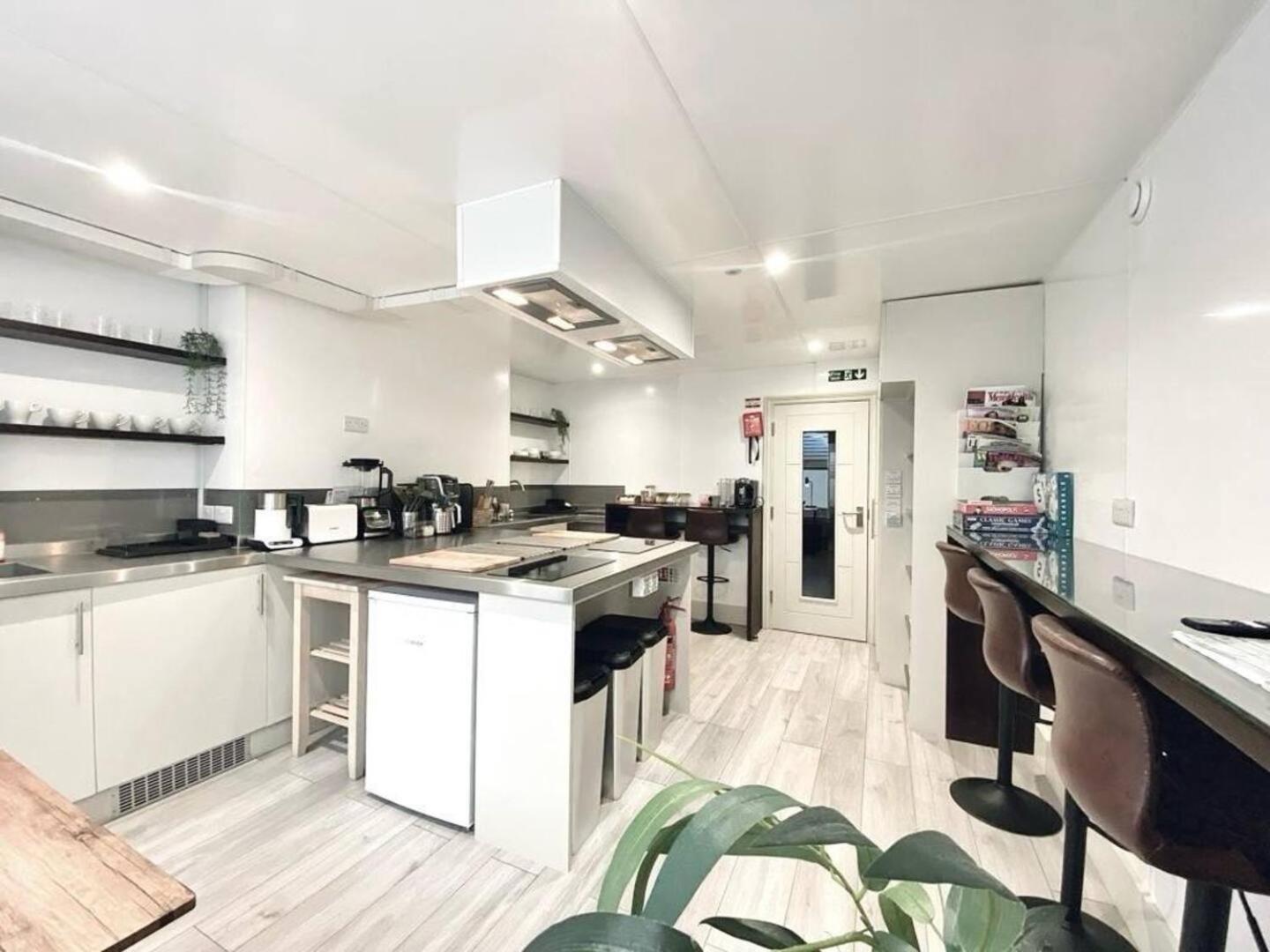 Apt 11 Seaside Serenity Chic Studio Steps To Beach Hove Extérieur photo